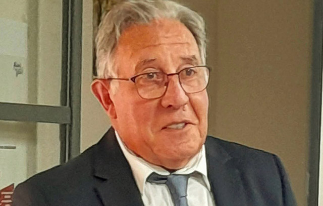 Anciens &eacute;lus